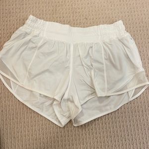 Lululemon white shorts size 4